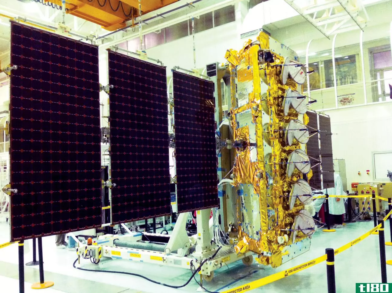 据报道，谷歌卫星公司高管离职，与spacex合作