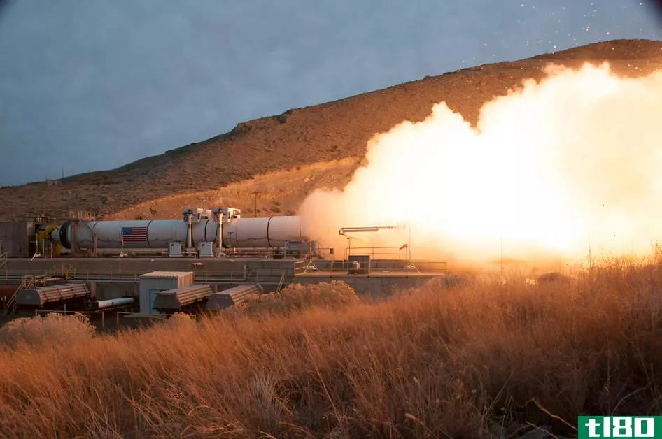 美国宇航局最新研制的运载人类前往火星的火箭已经成功试射