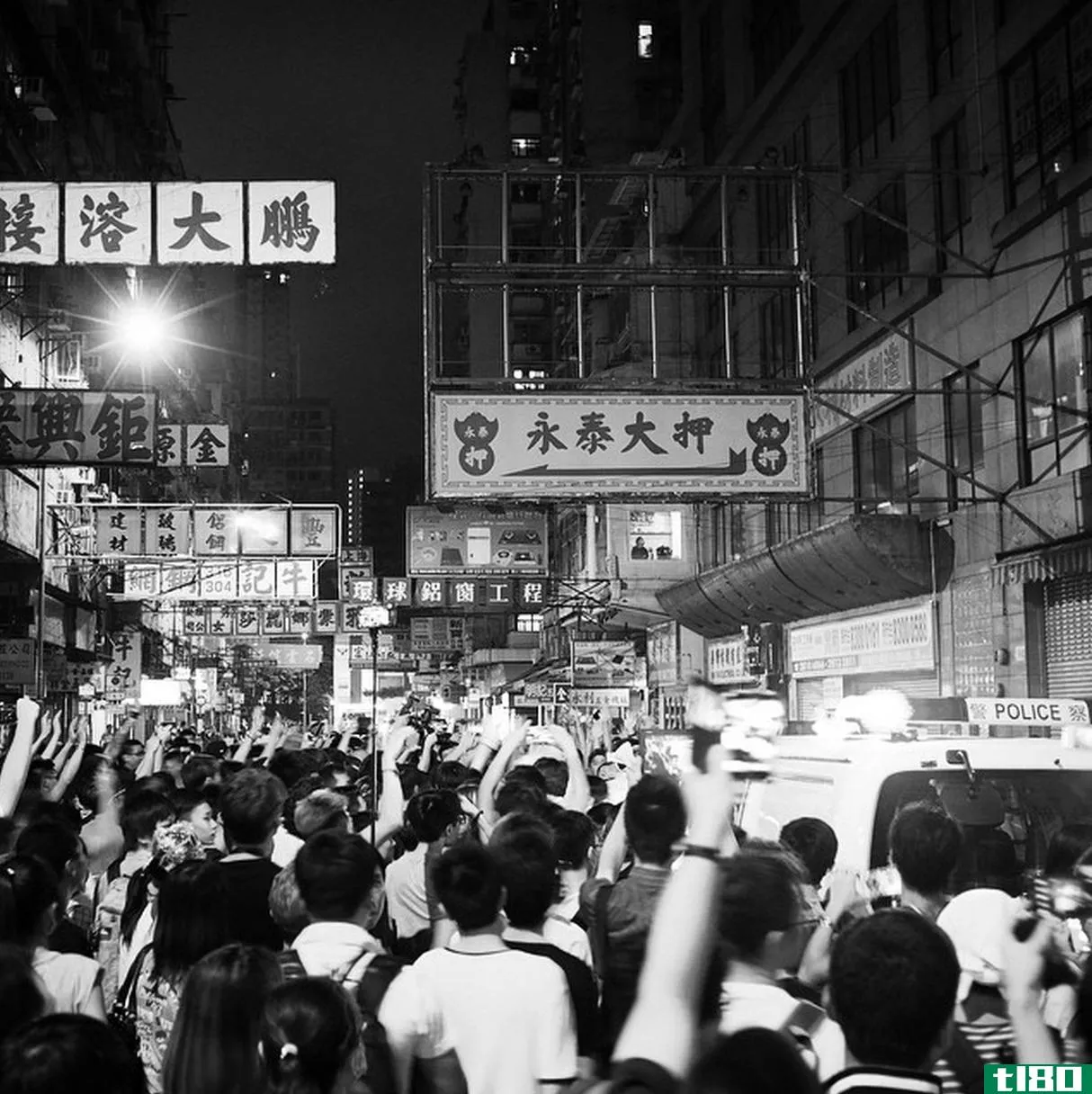 据报道，由于香港抗议活动加剧，instagram在中国大陆被封锁
