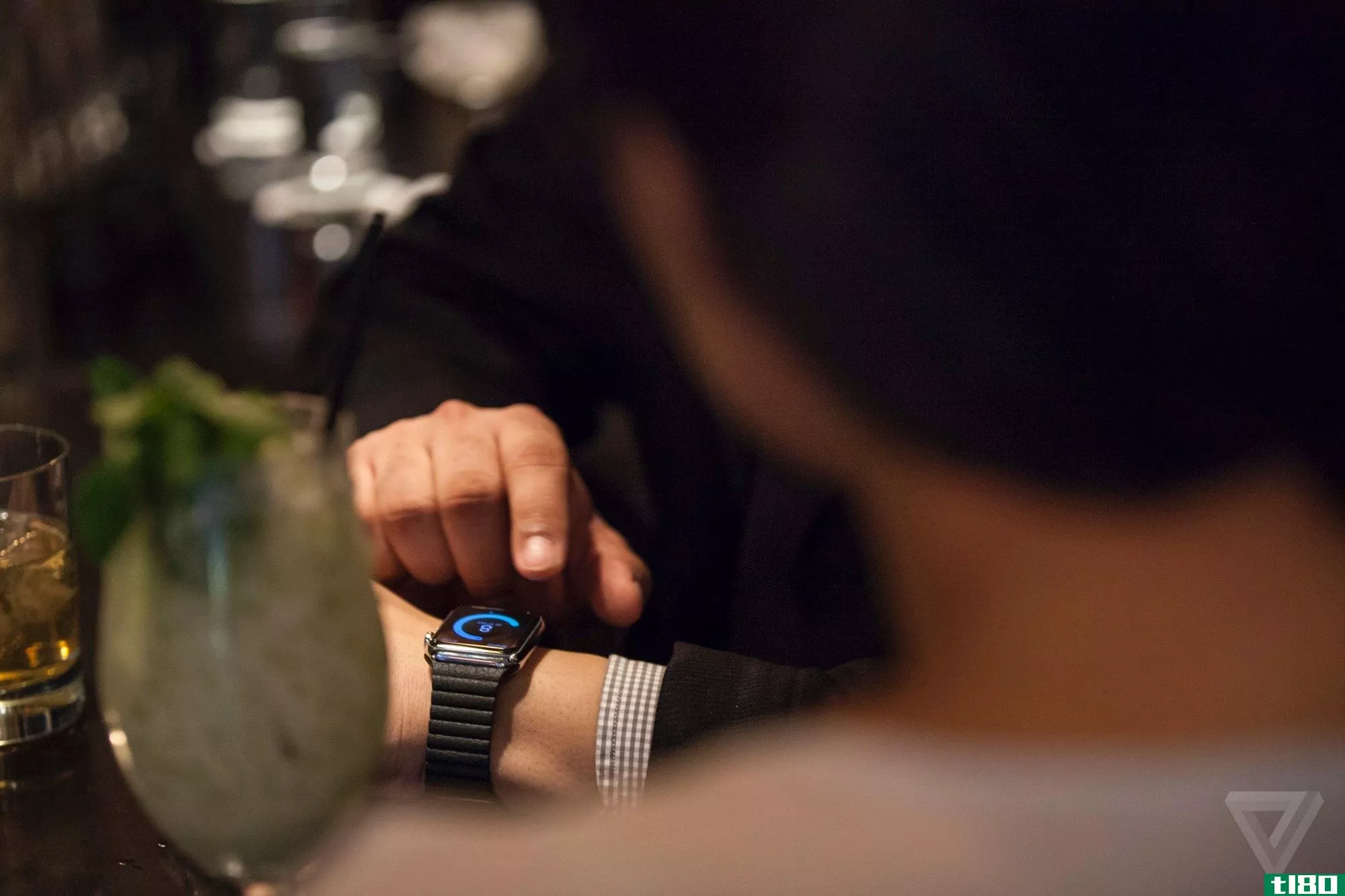 新的苹果指南和视频解释了手表的界面怪癖