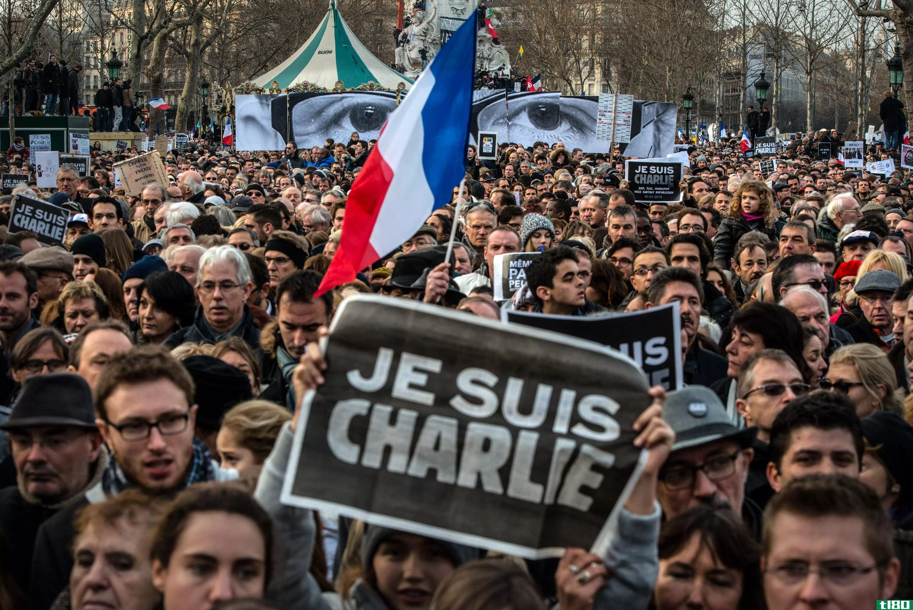 法国想通过监视每个人来打击恐怖主义