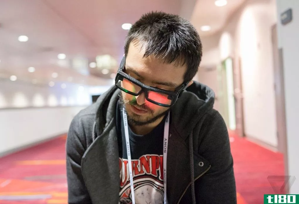 xone为安全眼镜带来了谷歌眼镜般的交互性
