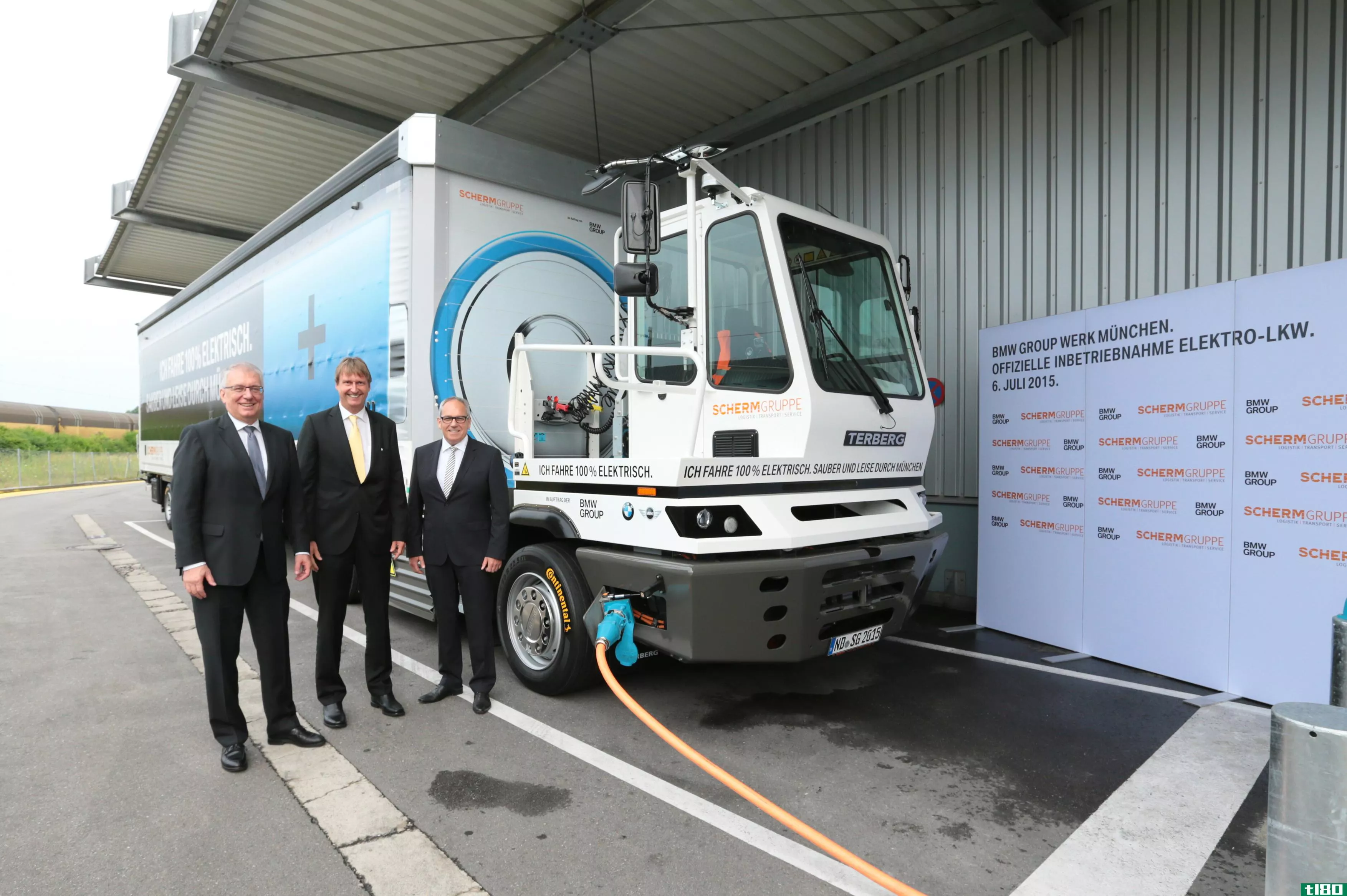宝马率先在欧洲公路上部署40吨电动卡车