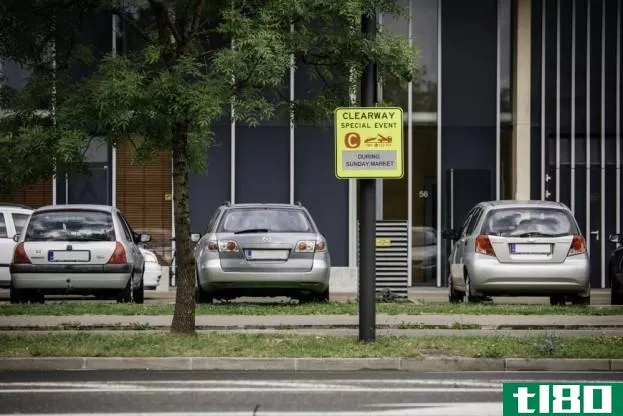 世界上第一个太阳能电子墨水交通标志部署在澳大利亚