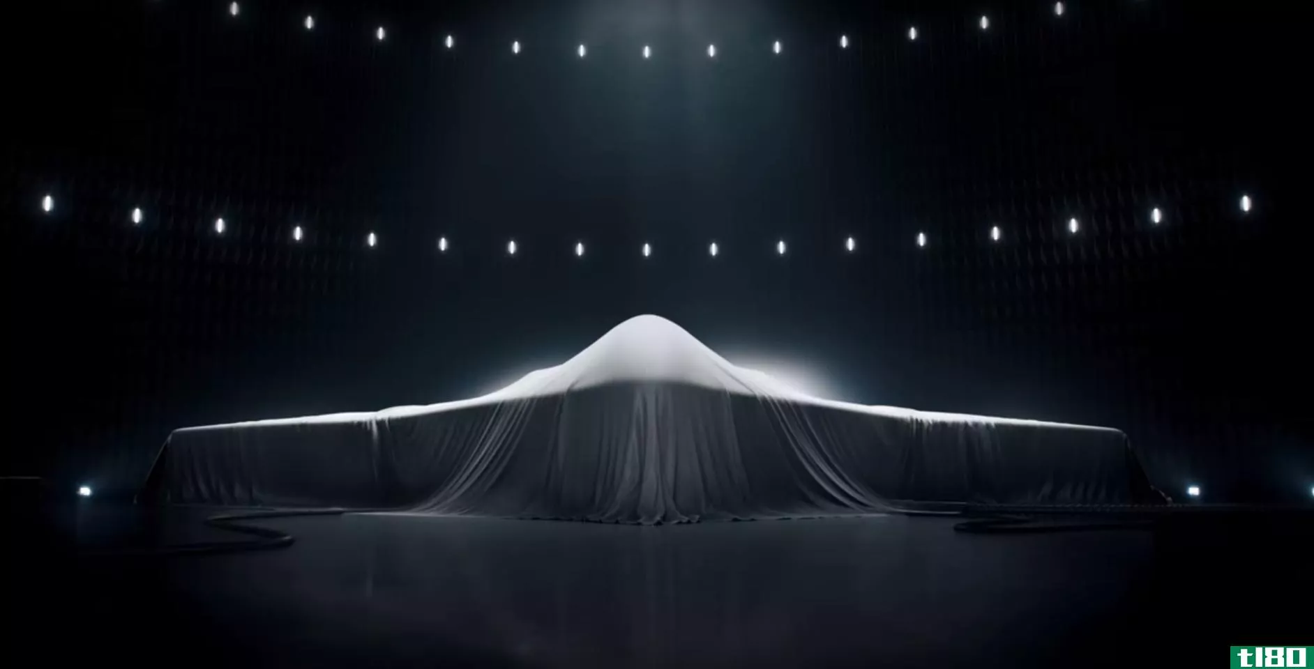 美国下一架隐形轰炸机将由诺斯罗普·格鲁曼公司制造