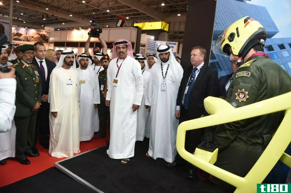 迪拜已经为消防员和急救人员订购了20个喷气背包