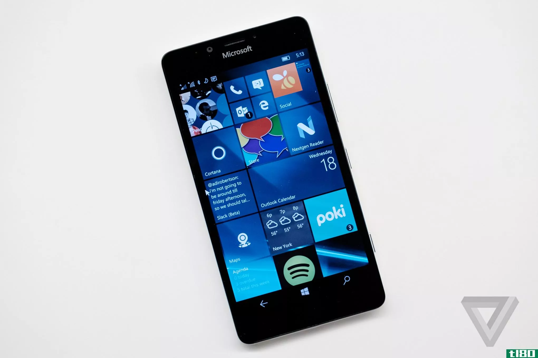 微软将Windows10手机升级推迟到2016年初