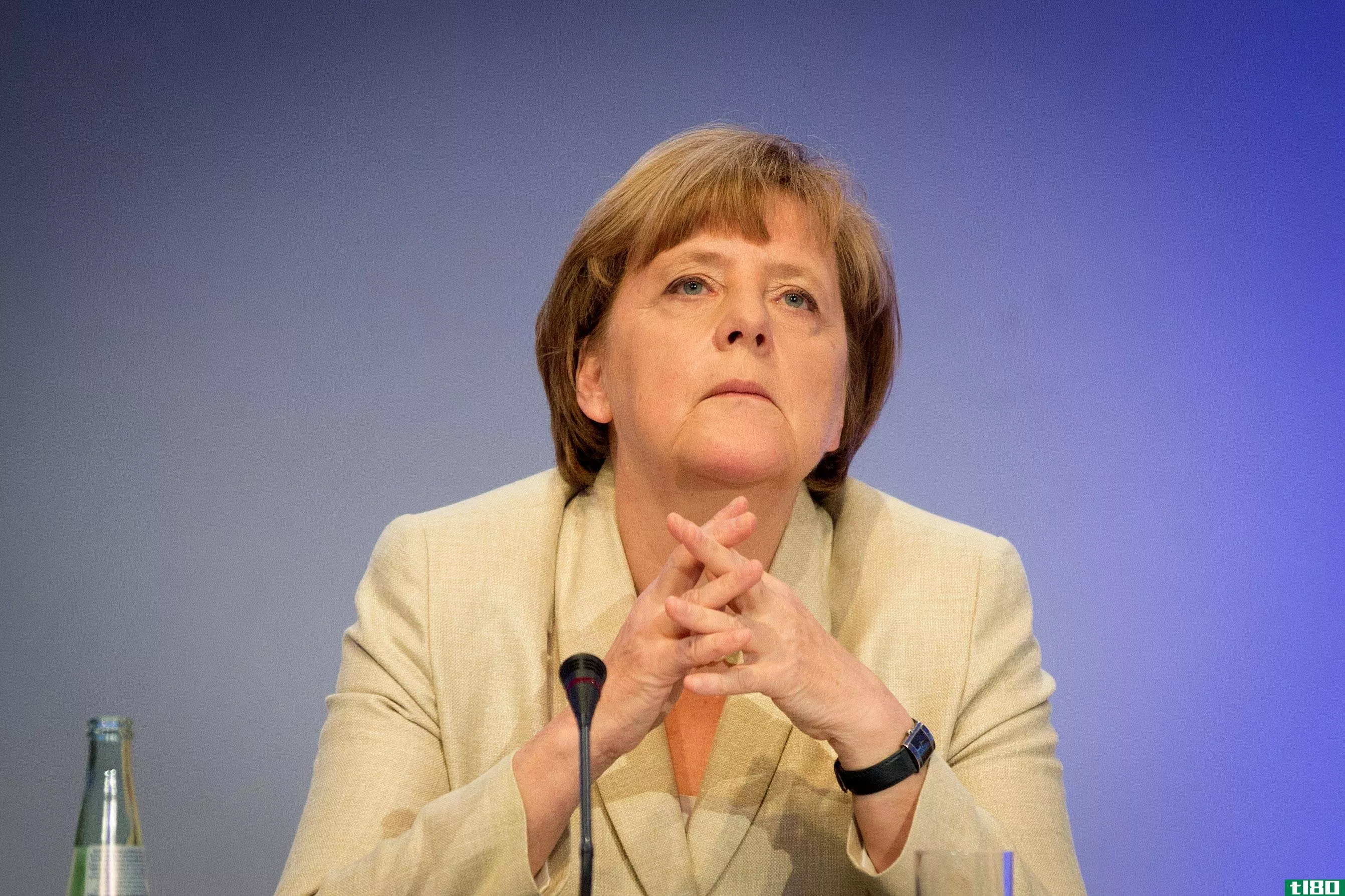 德国放弃对国家安全局窃听默克尔电话的调查