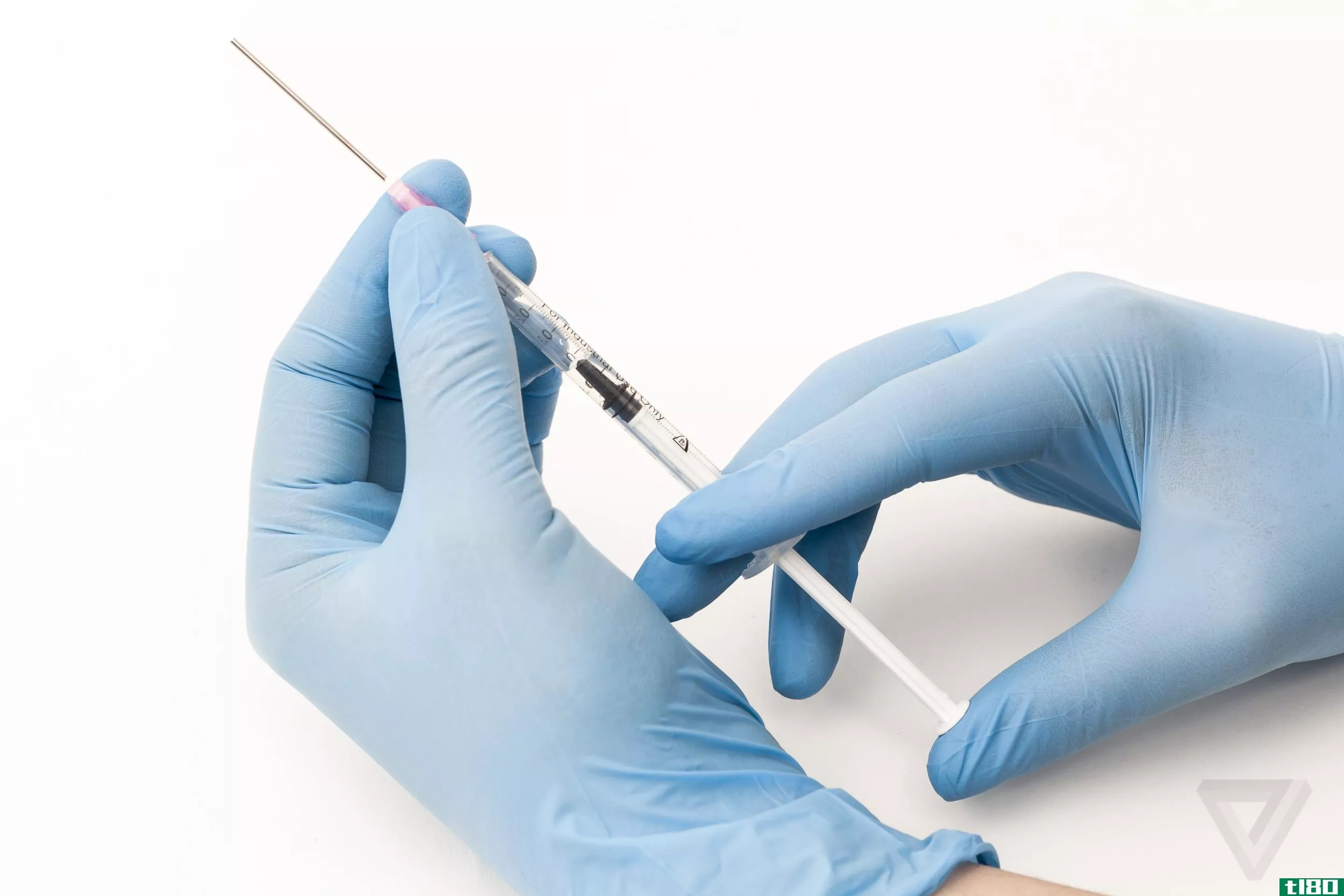一种实验性的寨卡疫苗将首次在人类身上进行试验