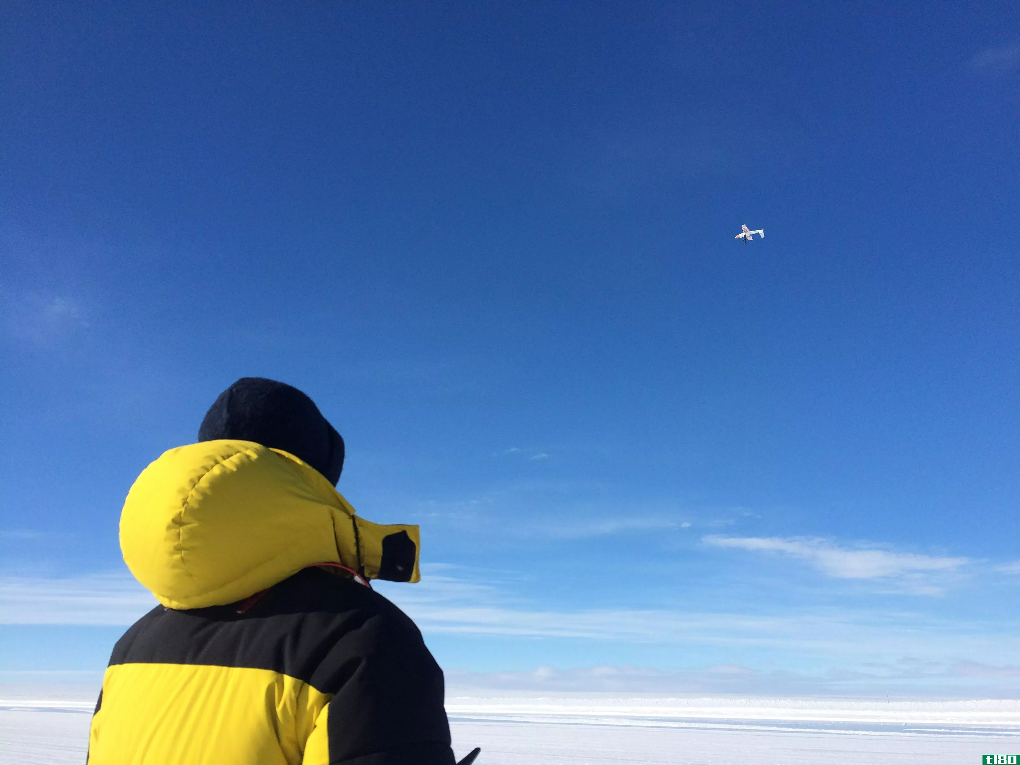 新型可改装无人机可以帮助研究人员扫描不断变化的南极冰架