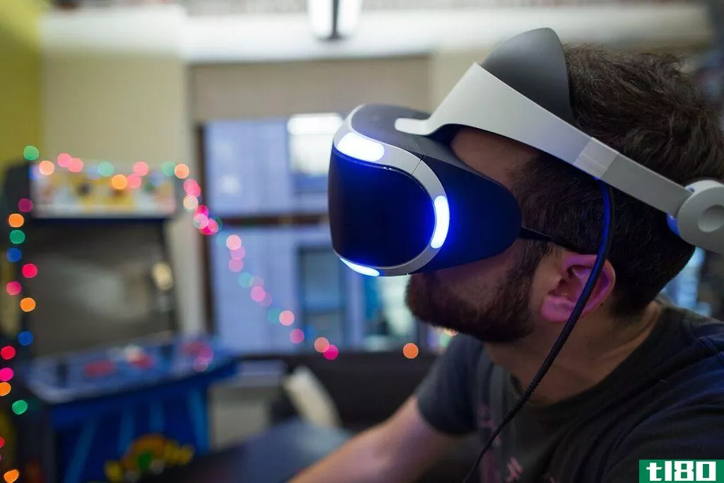gamestop首席执行官表示，索尼虚拟现实硬件将于今年秋季上市