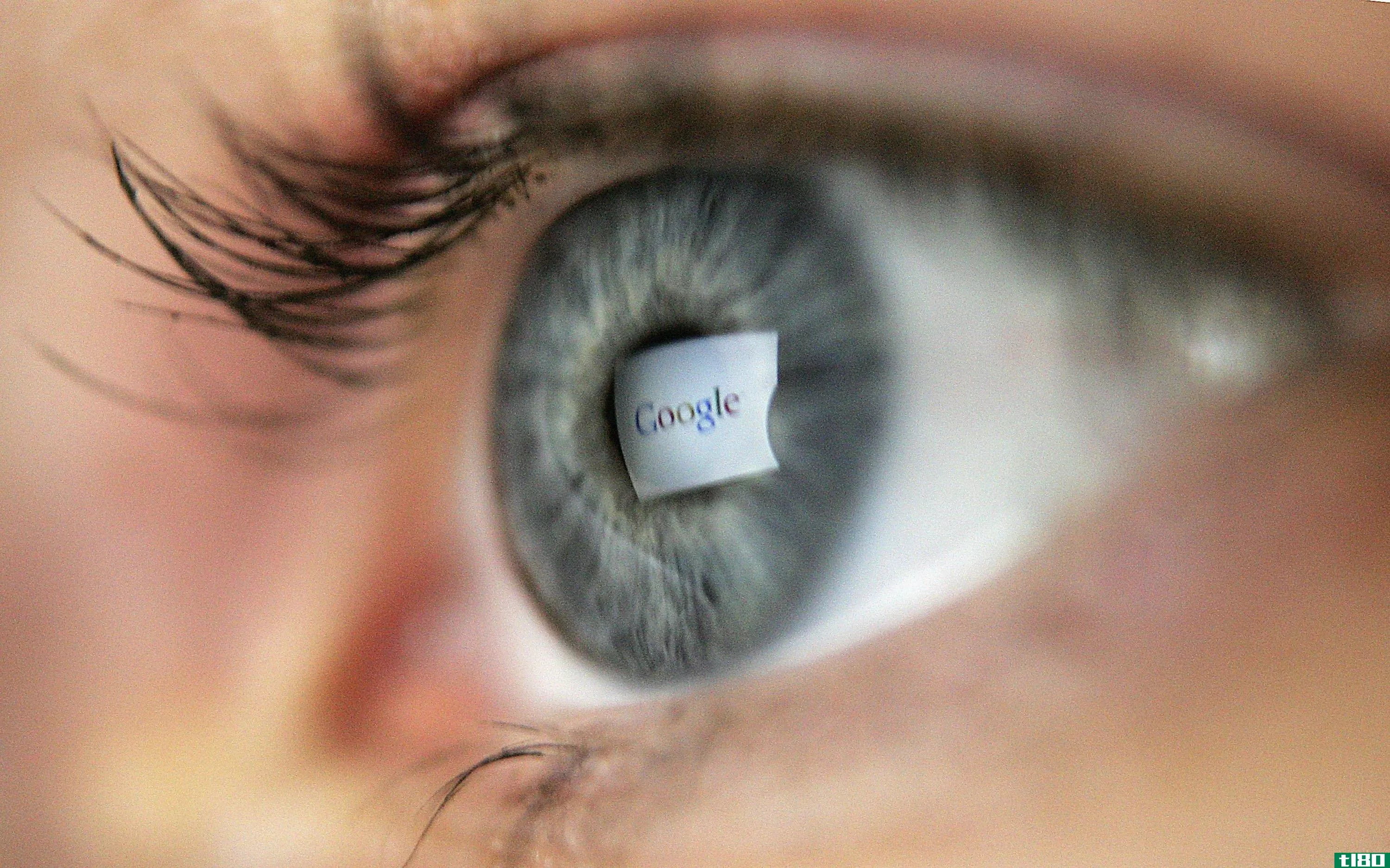 谷歌想把电脑植入你的眼睛