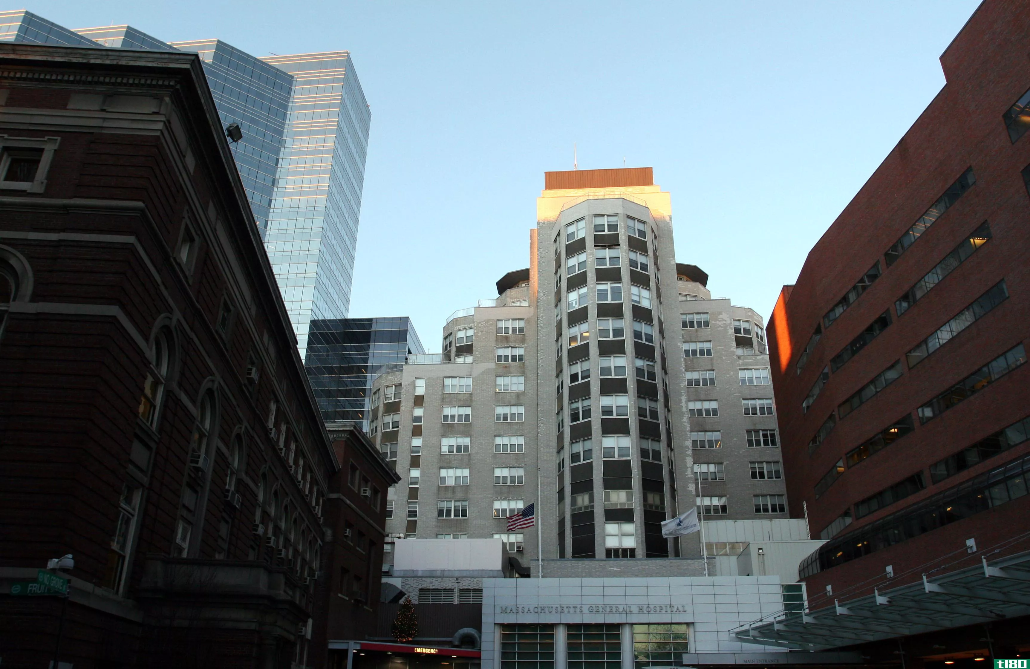 美国第一例阴茎移植手术在波士顿进行