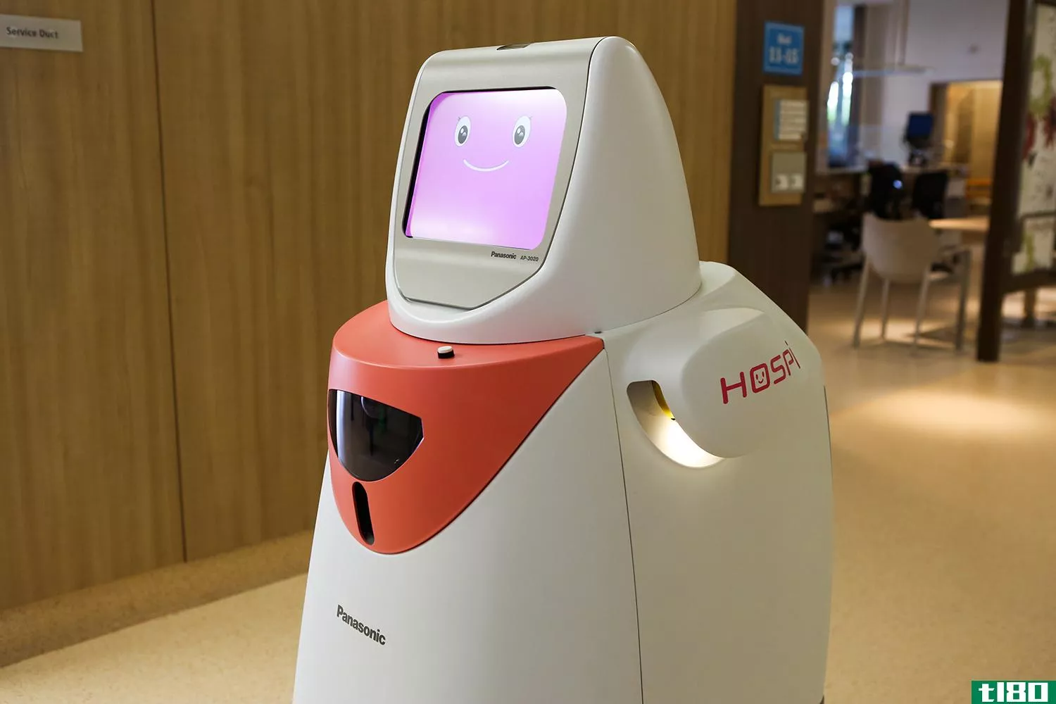 松下公司的pink dalek送货机器人已获准在医院工作