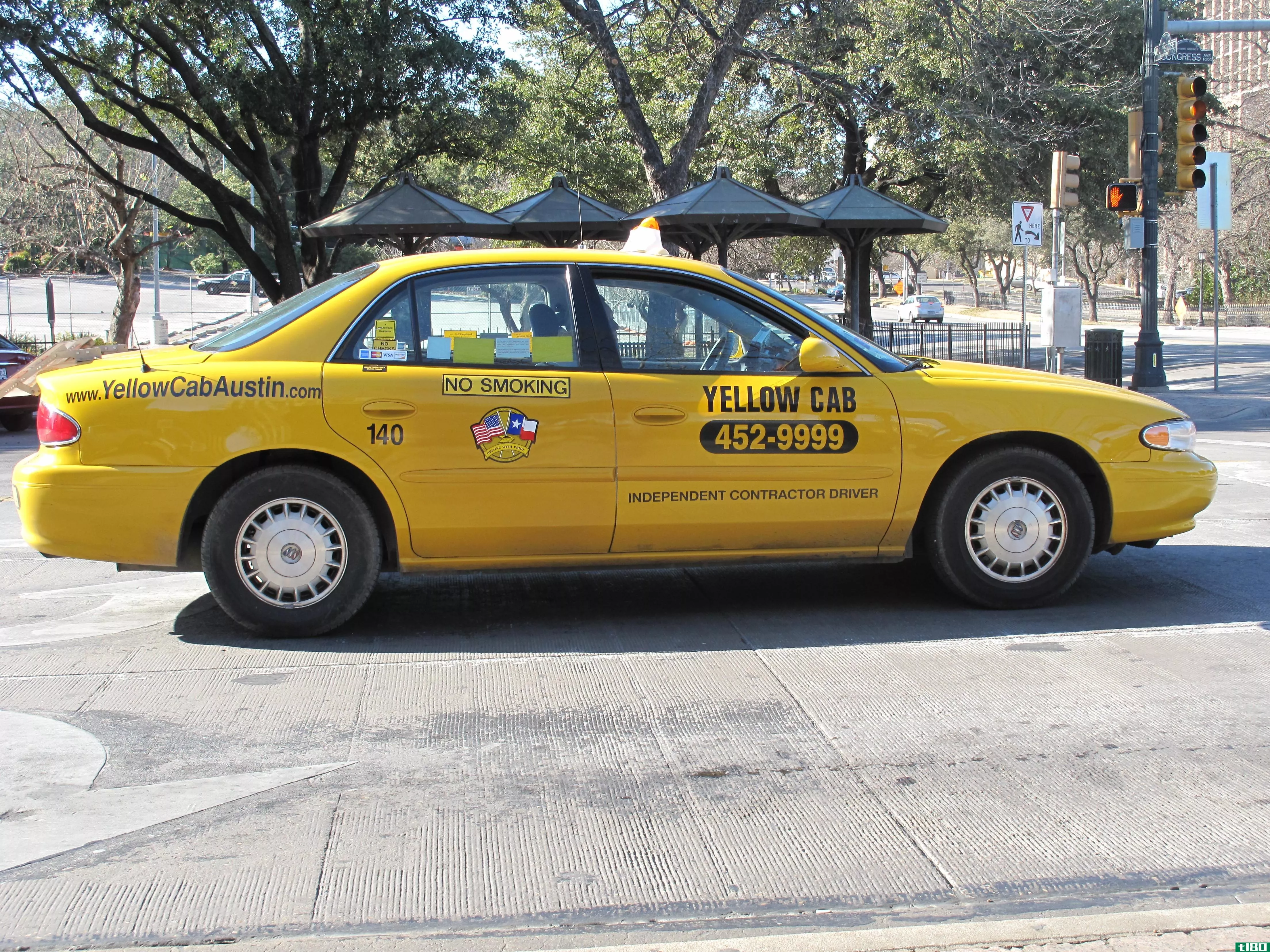 奥斯汀市交通局局长建议放松对该市出租车行业的管制