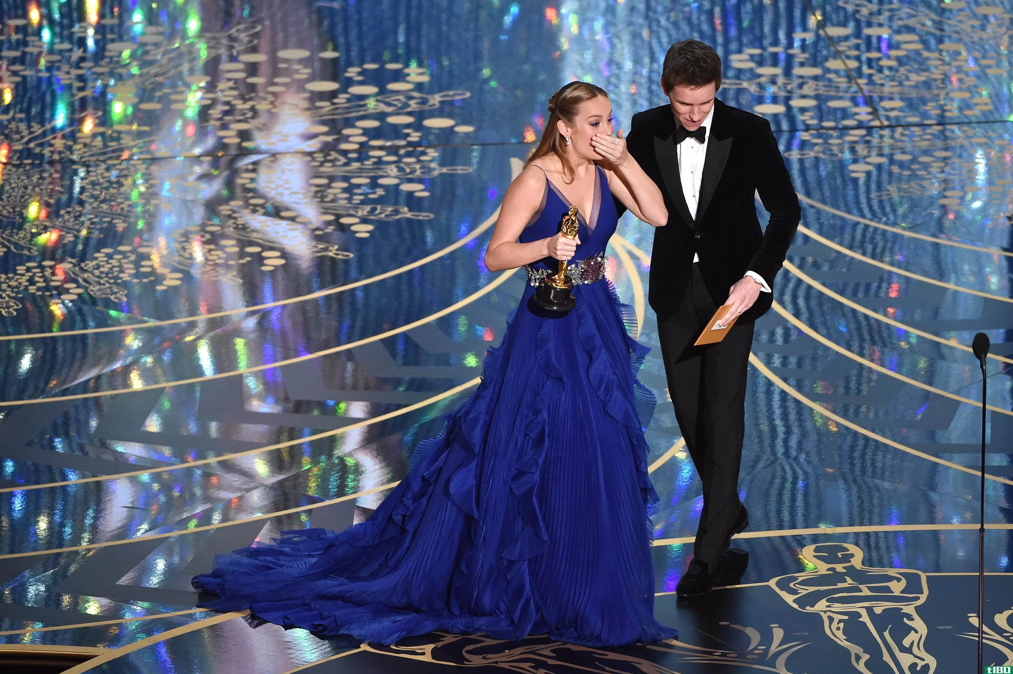 2016年奥斯卡：布里·拉森凭借《房间》获得最佳女主角奖