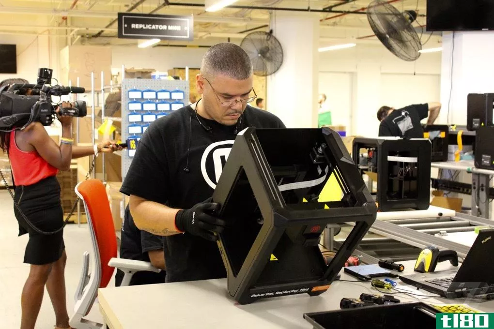 makerbot将不再生产自己的3d打印机