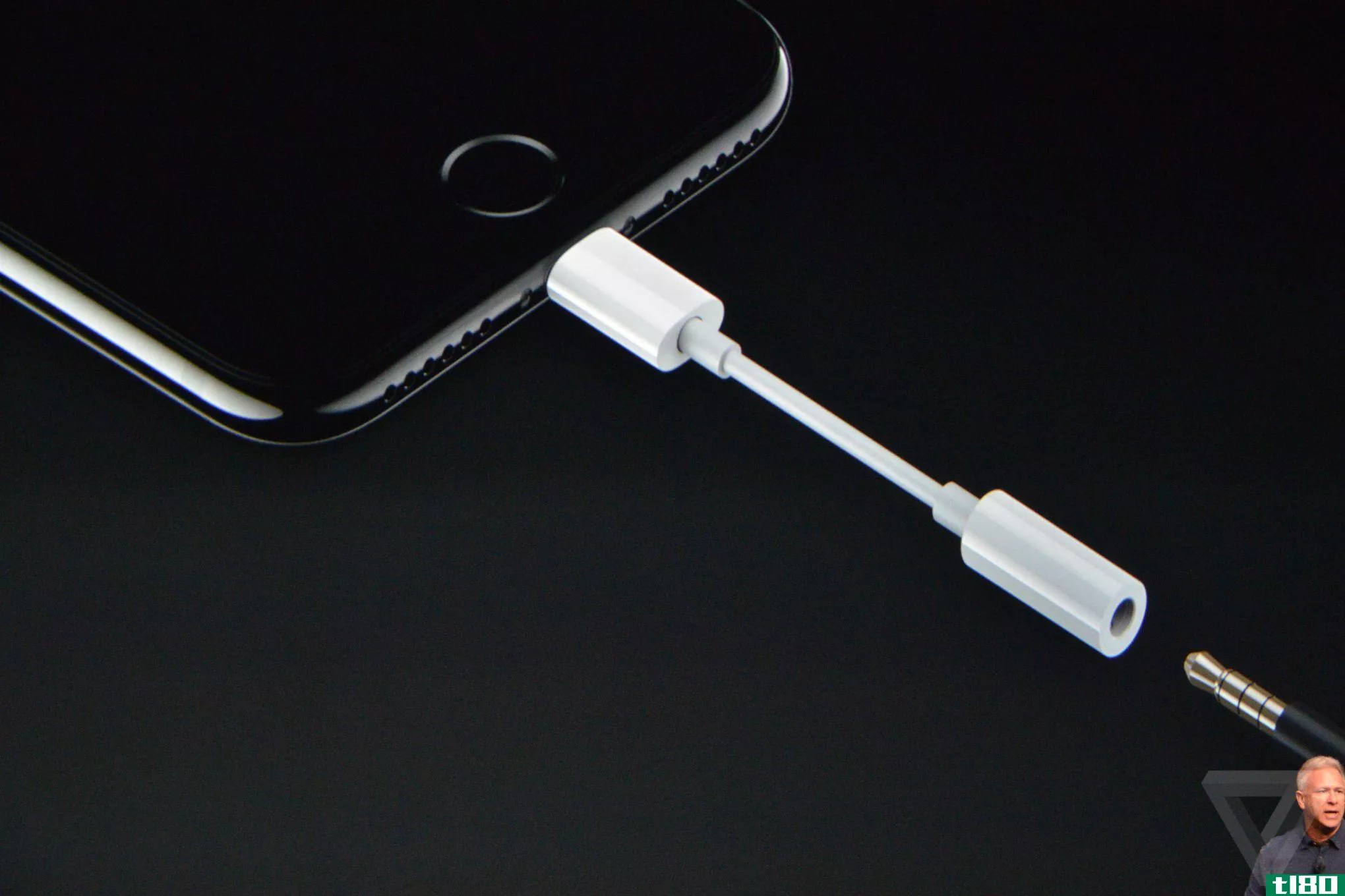 苹果将以每个9美元的价格出售iPhone7耳机适配器的替代品
