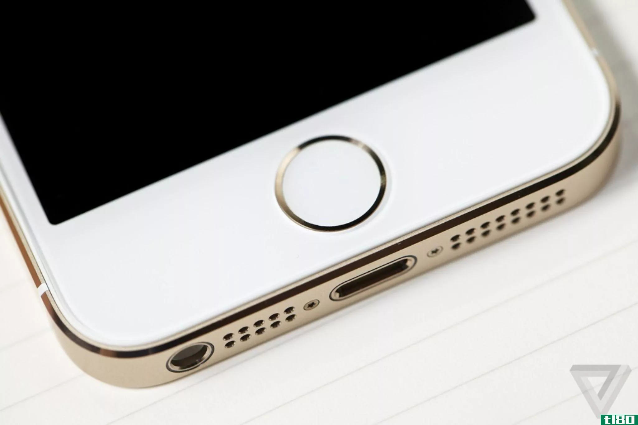 未来的iphone可能会在小偷被偷时捕捉到他的照片和指纹
