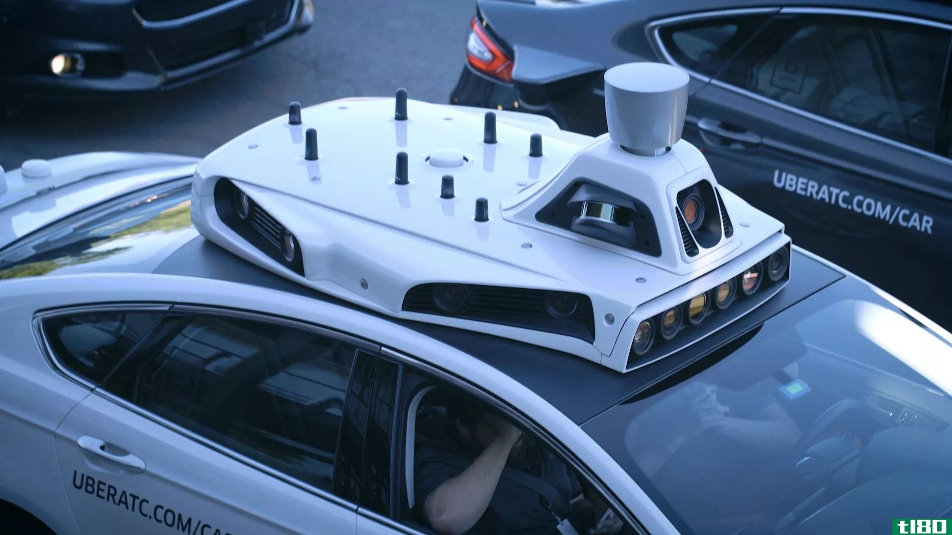 uber推出了自己的人工智能实验室，以加快食品配送速度，改善自动驾驶汽车的性能