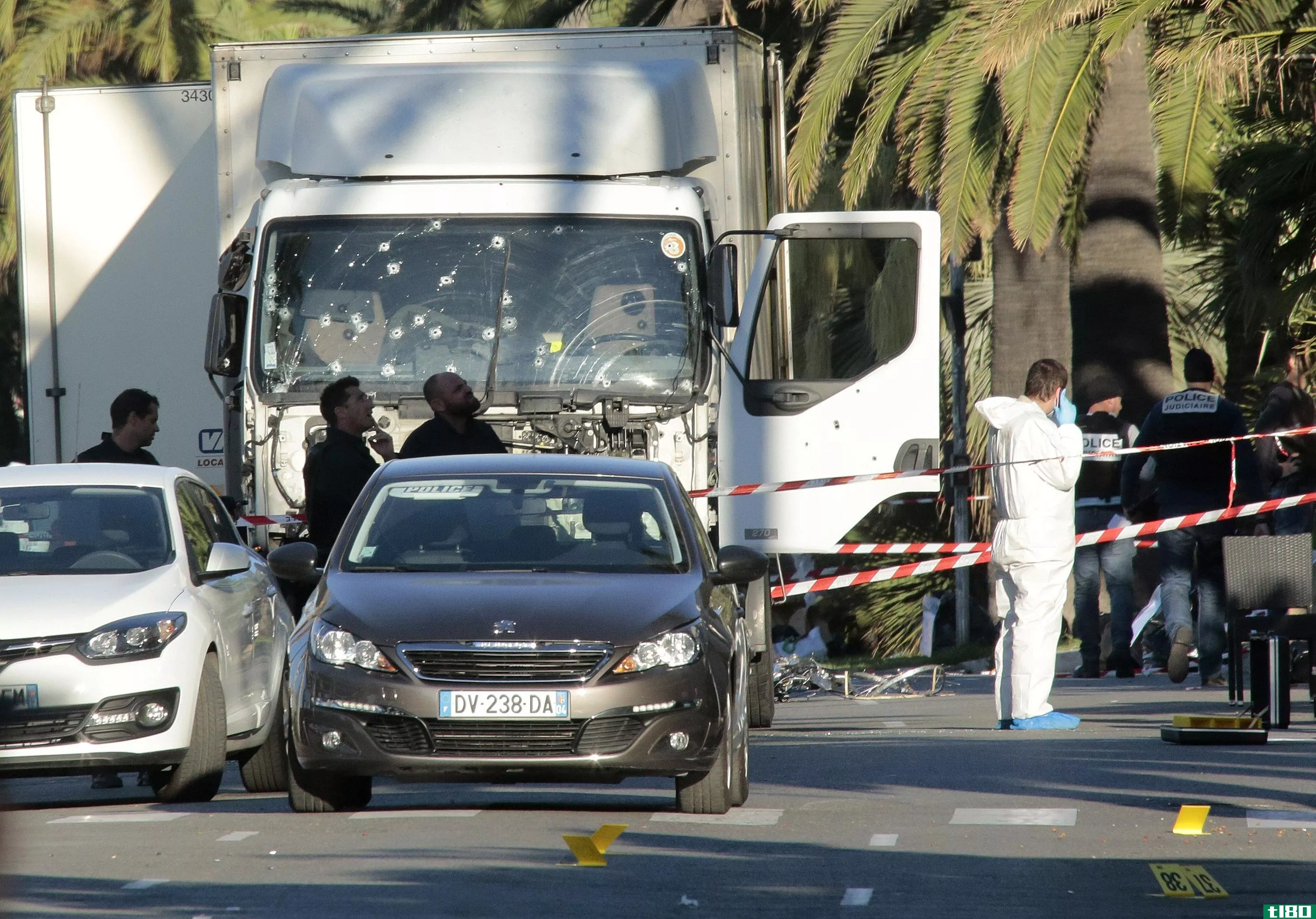法国的恐怖警报应用程序花了近三个小时才对尼斯袭击做出反应