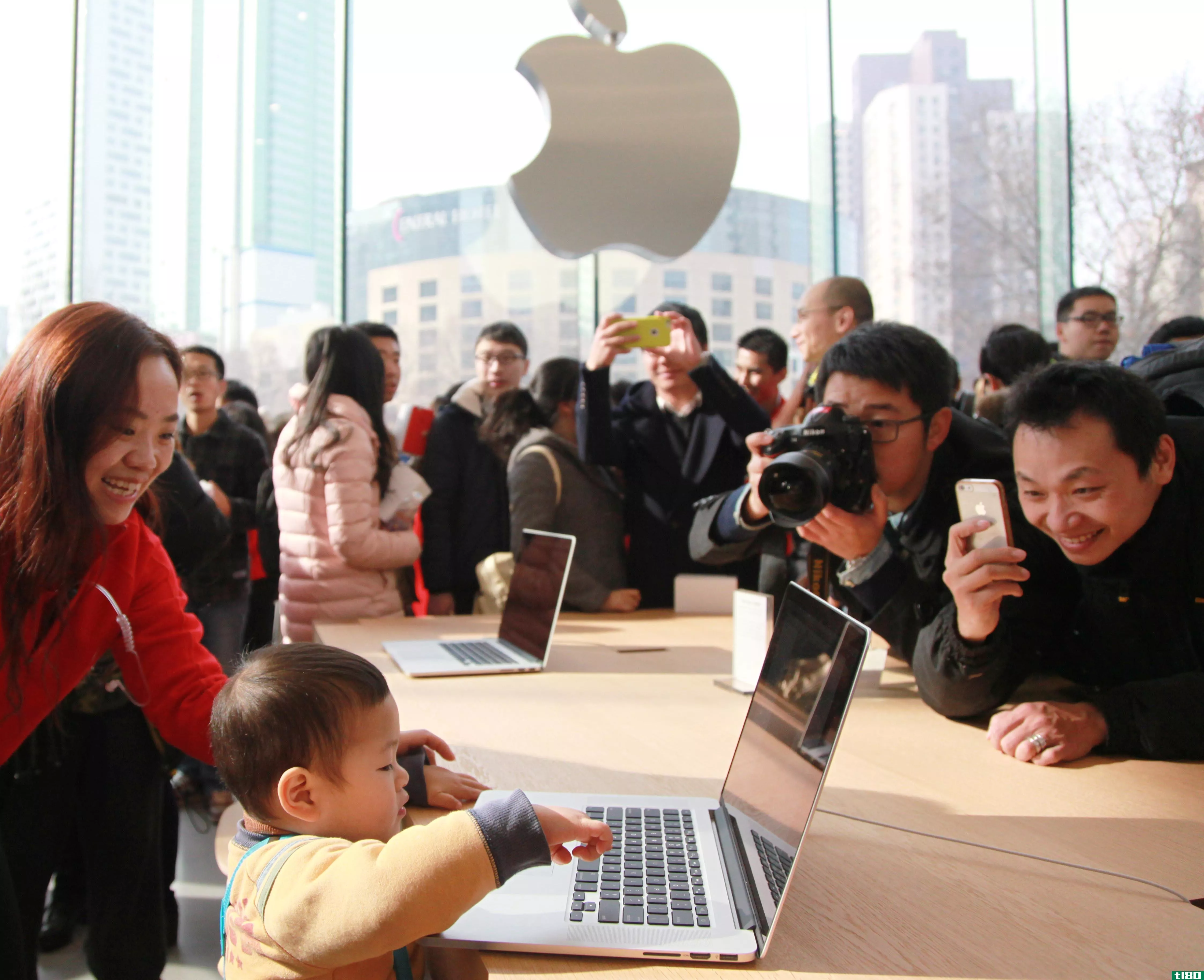 苹果在中国的投资越来越多，包括一个研发中心