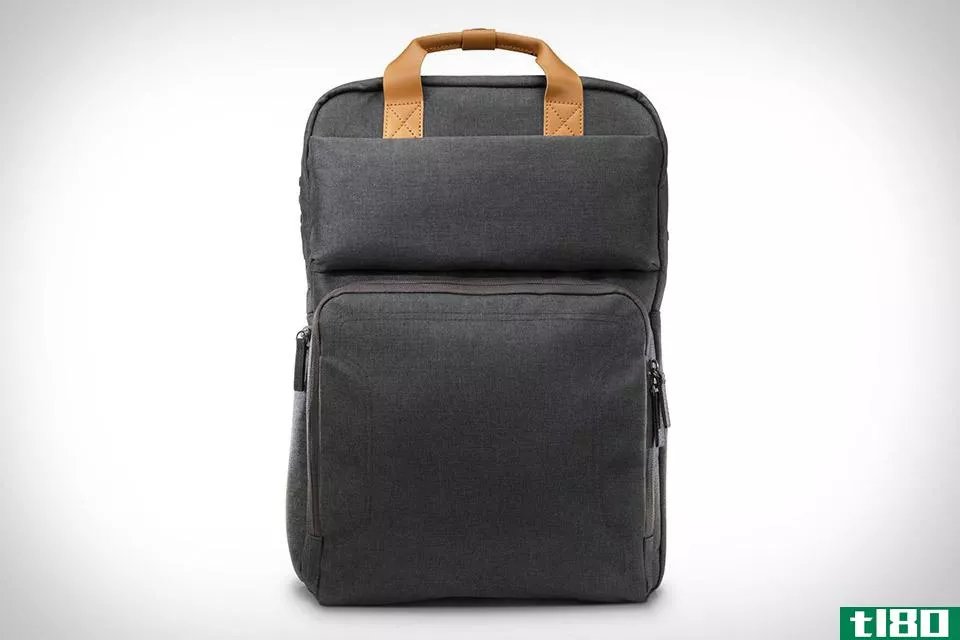 惠普制造了一个背包，可以为你的笔记本电脑充电