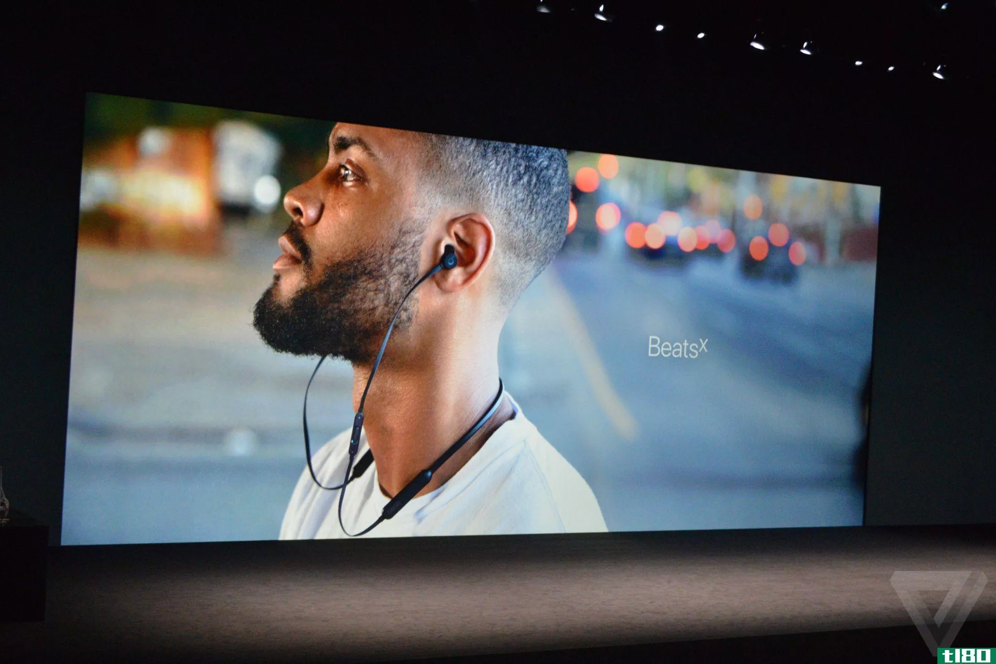 beats推出新的无线耳机，因为苹果扼杀了耳机插孔