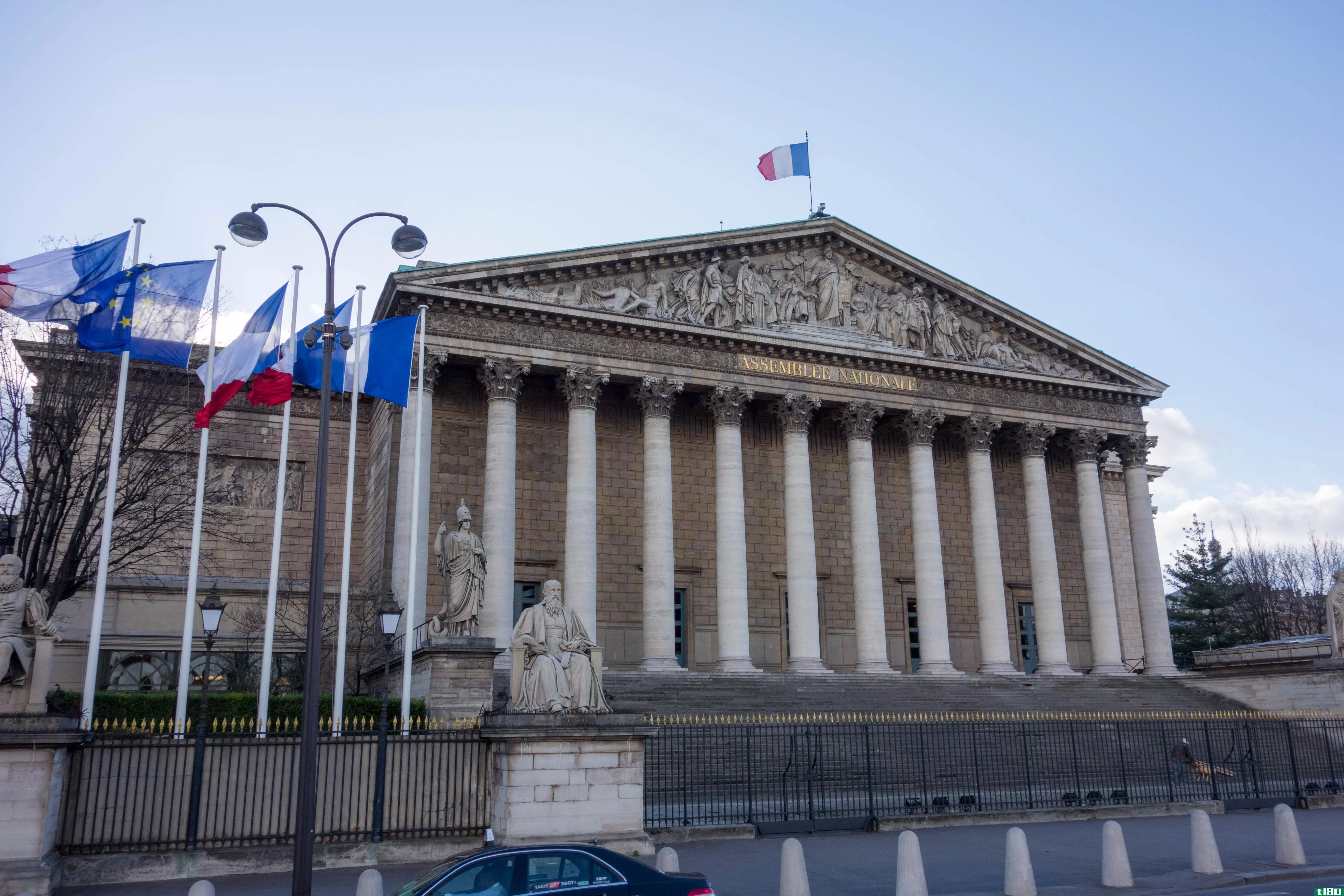 法国采取行动禁止误导性的反堕胎网站