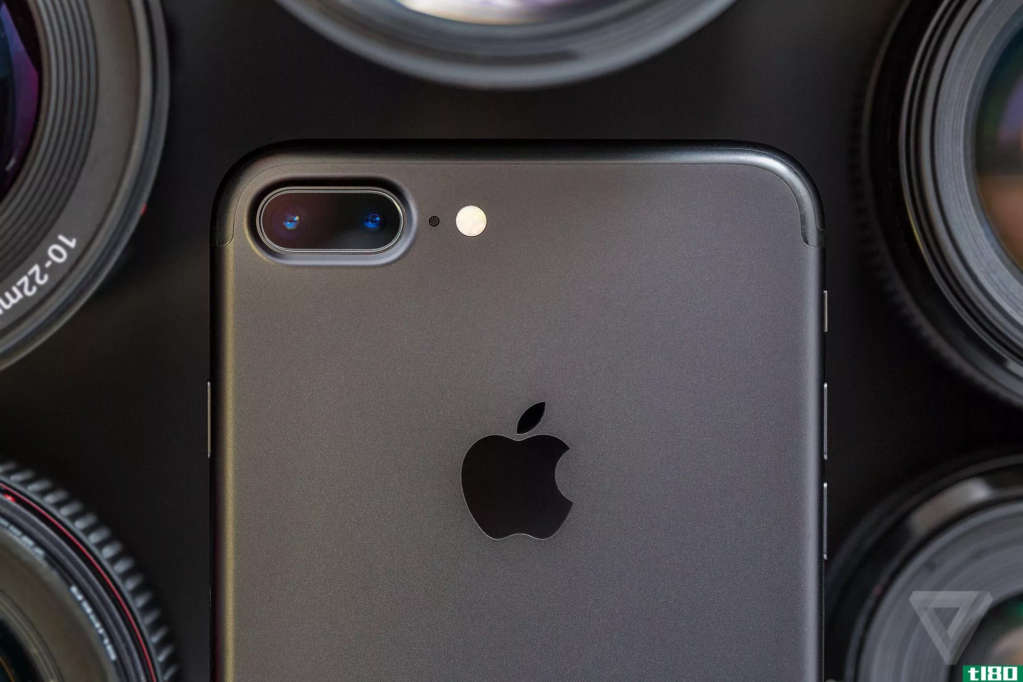 苹果发布ios 10.1，iphone 7 plus支持肖像模式