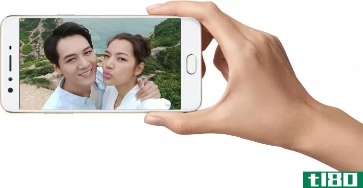 oppo的新f3手机配备了两个自拍摄像头，因为我们喜欢自己的脸