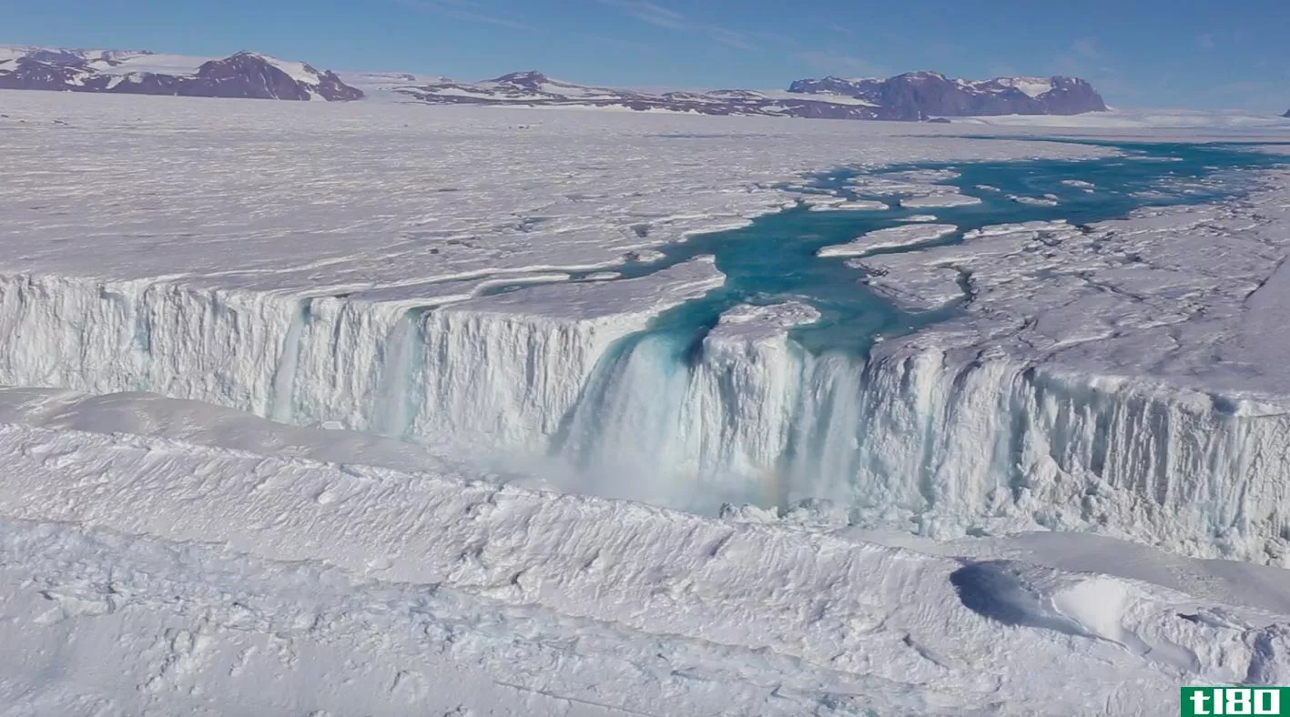 南极洲巨大的湖泊、河流和溪流可以帮助我们了解不断上升的海平面