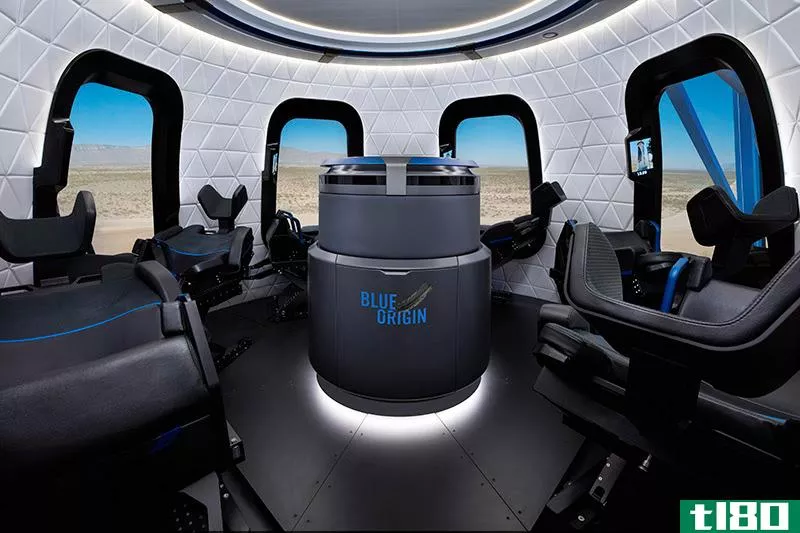 蓝色起源发布了第一批太空舱的内部照片，将带游客进入太空