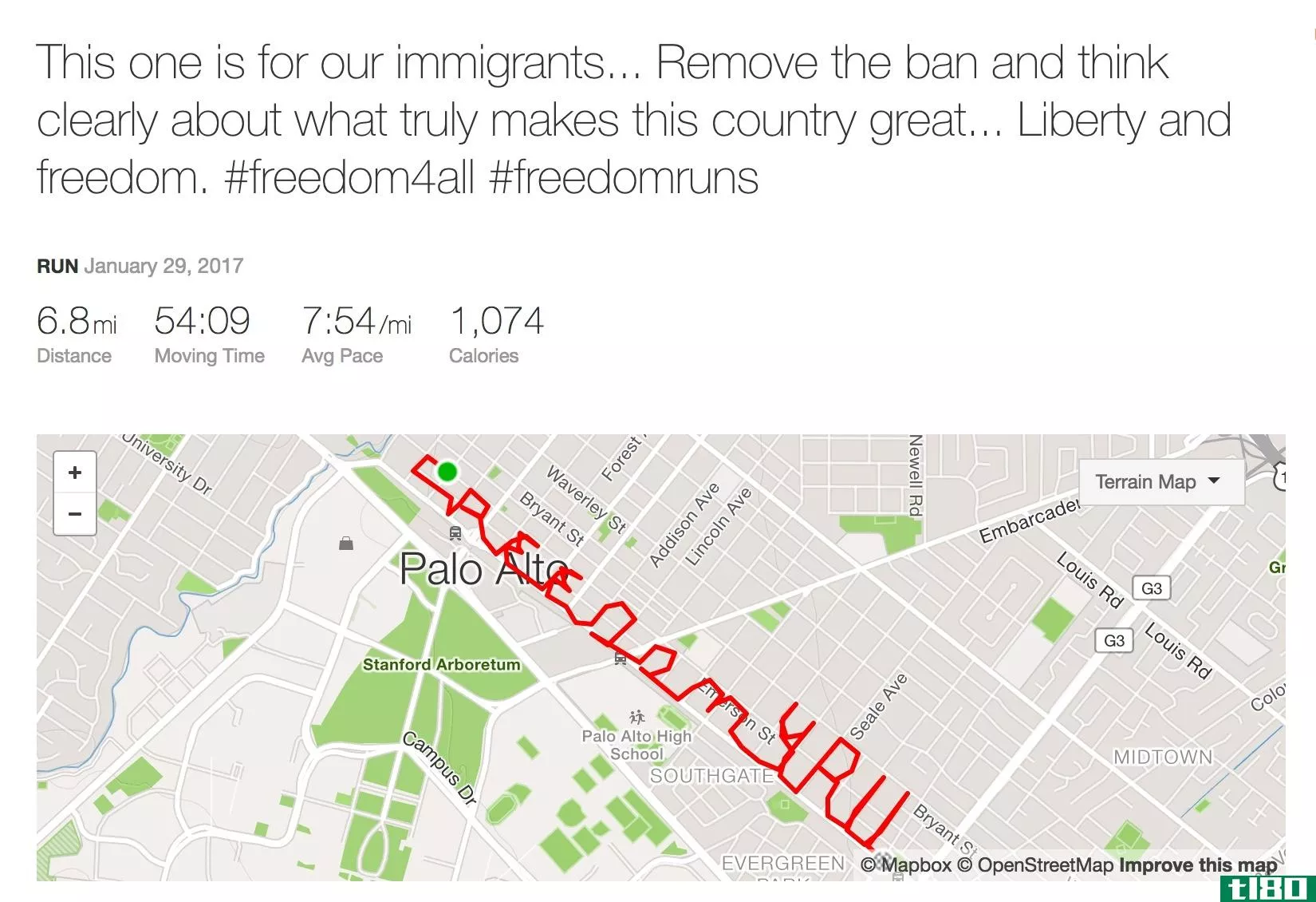 斯特拉瓦的首席执行官通过运营一条拼写为“freedom4all”的路线，表示对移民的声援