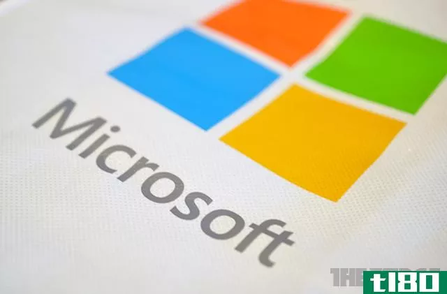 微软对政府禁言令的诉讼将向前推进