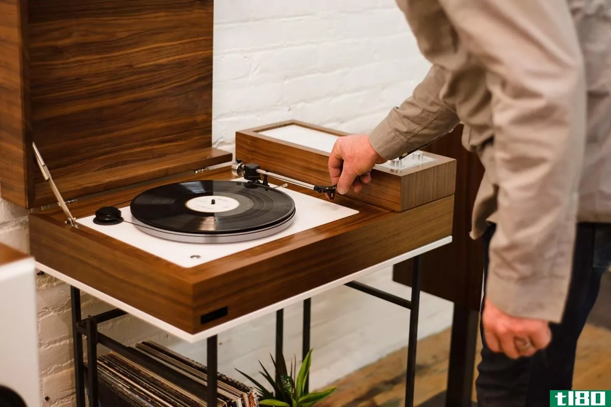 wrensilva的新唱片控制台将向您的sonos扬声器播放音乐