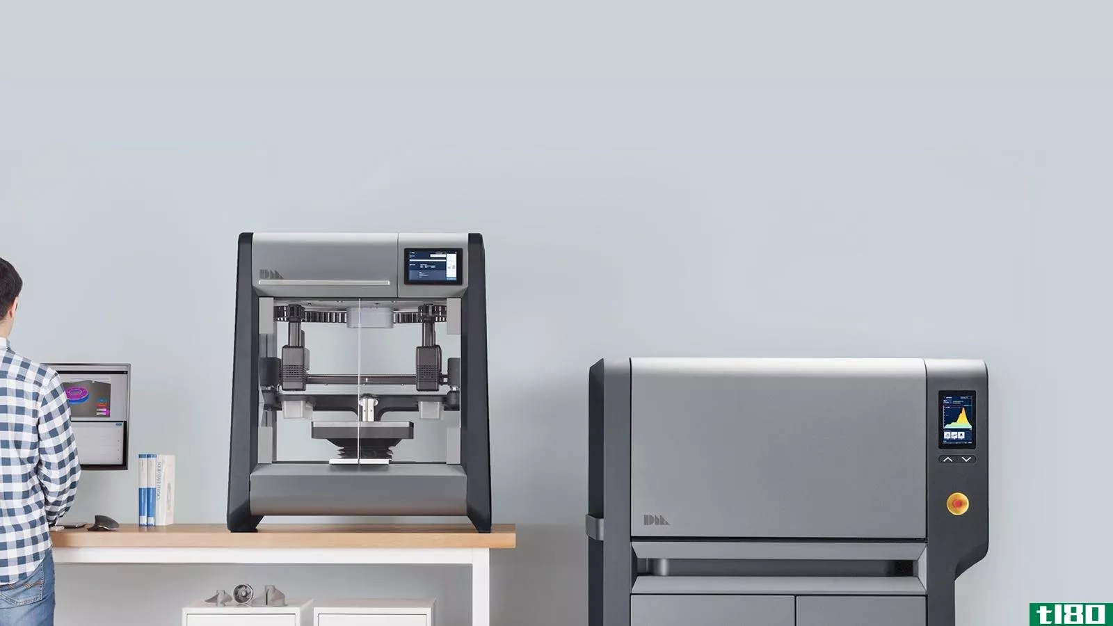 desktop metal的3d打印机并不便宜，但比其他的打印机便宜