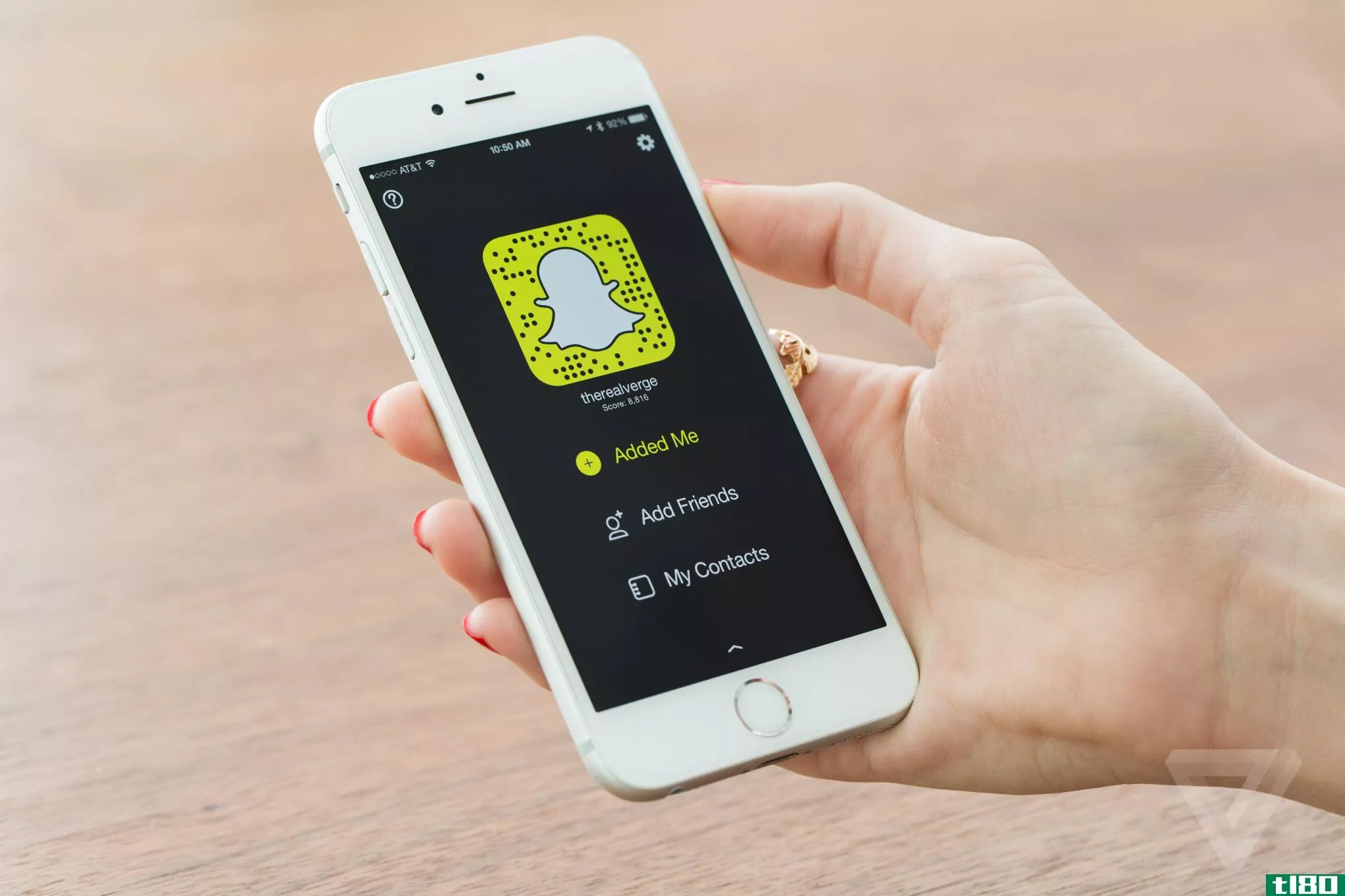 snapchat现在允许您使用自定义Snapcode链接到网站