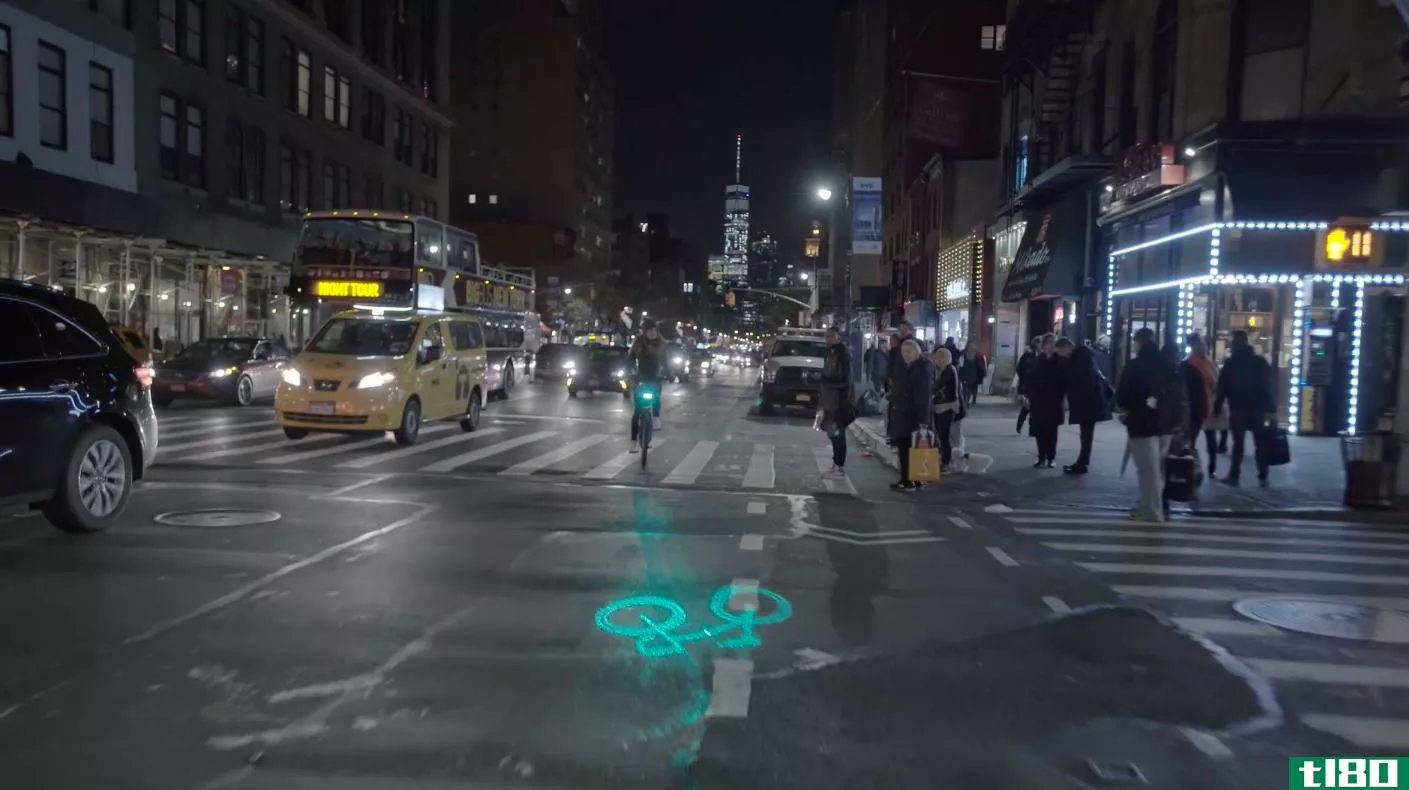 花旗自行车正在配备激光灯，以提高骑手的安全性