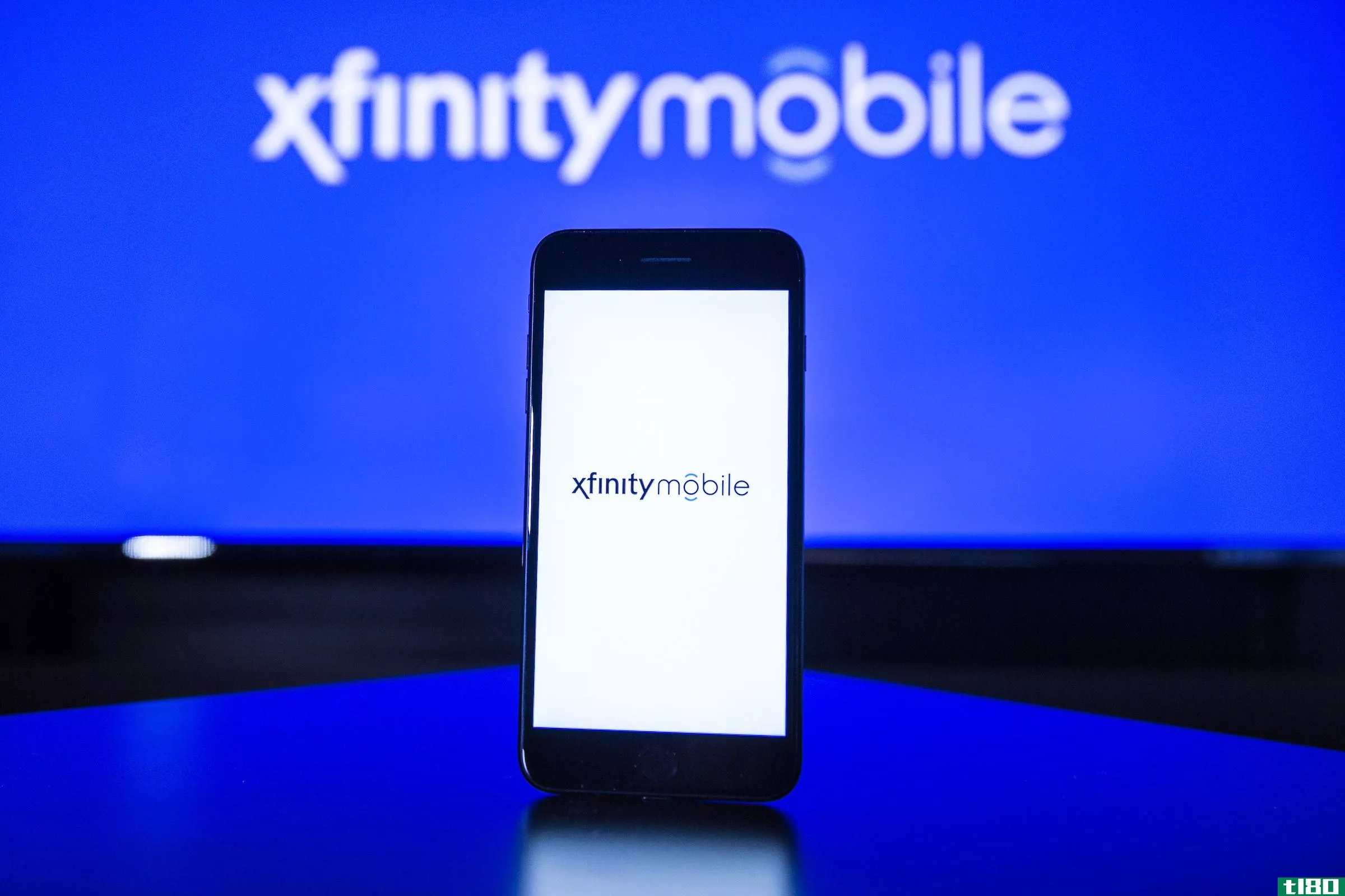 康卡斯特今天将推出xfinity移动电话服务
