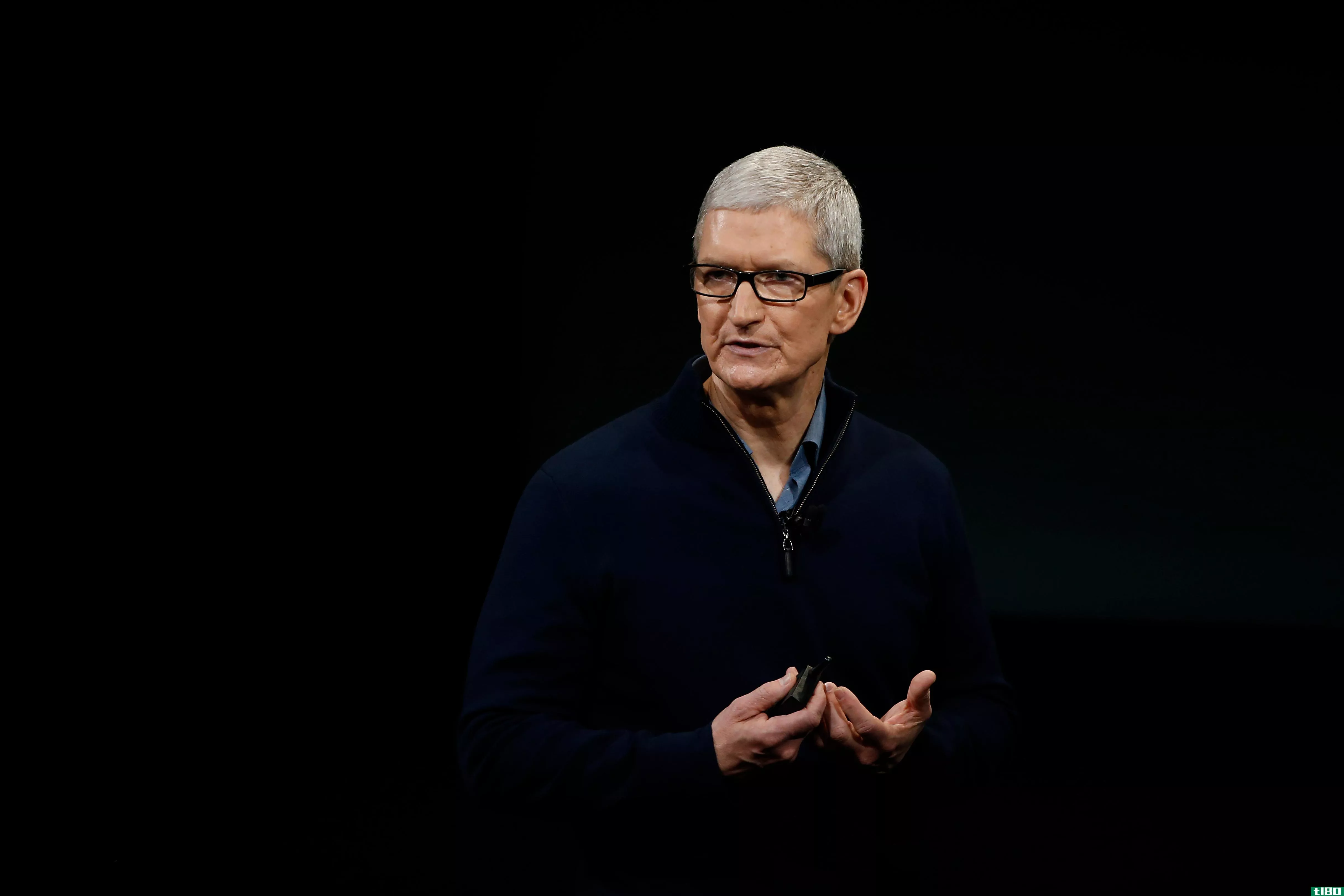 苹果起诉高通公司扣10亿美元“作为报复”