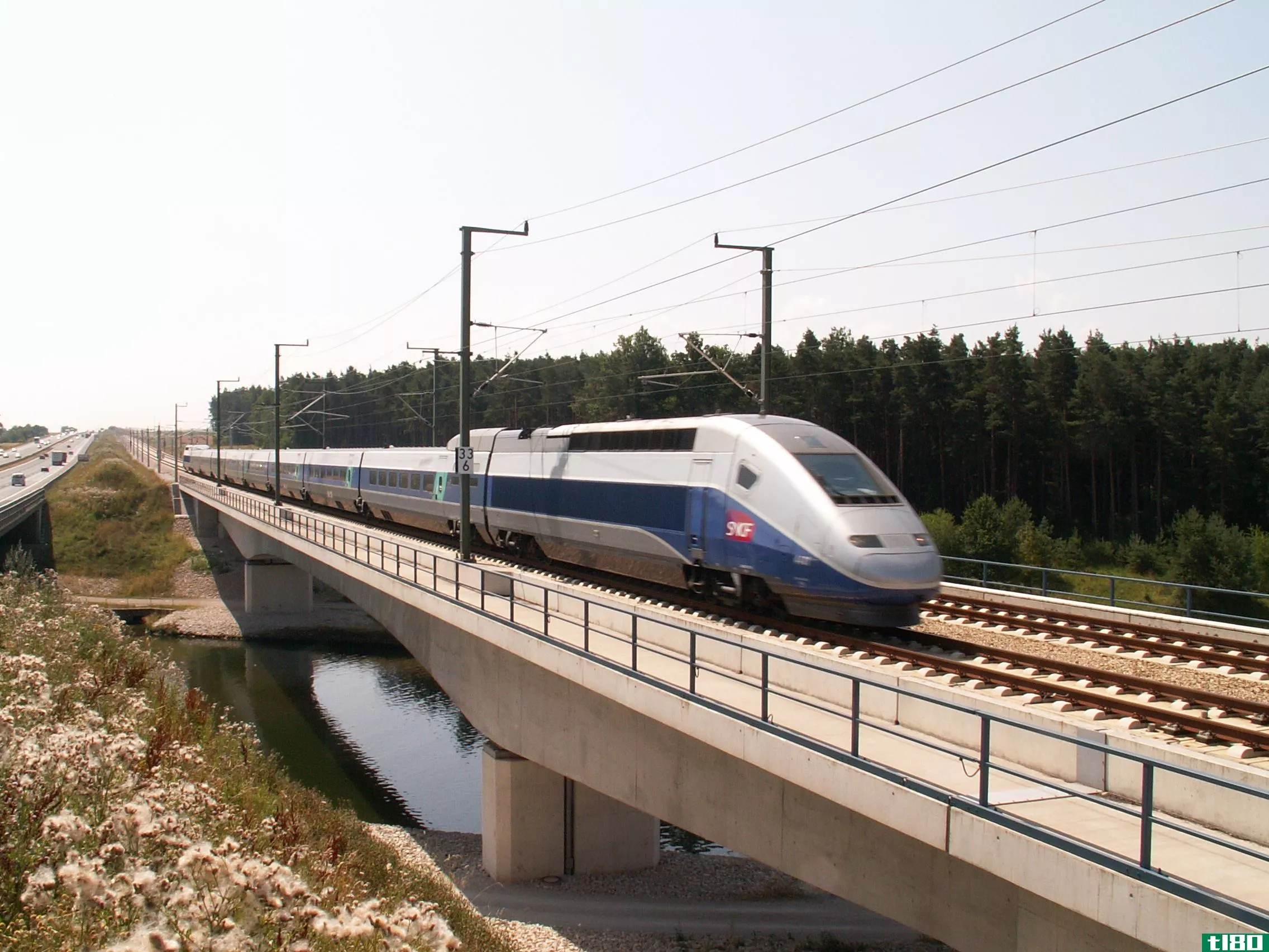 法国计划到2023年实现“无人驾驶”高速列车