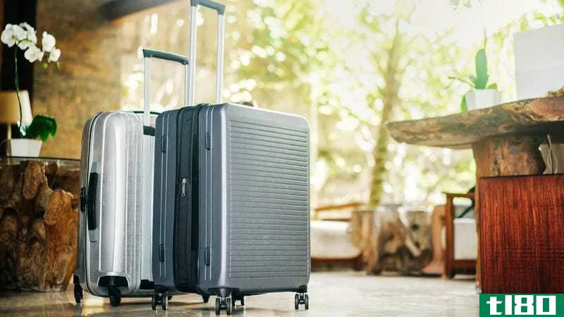 如果你在这个假期乘飞机，可以考虑检查一下你的行李