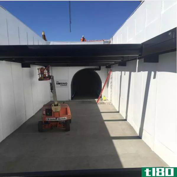 埃隆·马斯克的地下隧道工程新视频会让你恶心