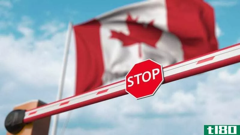 Illustration for article titled We&#39;re Still Not Allowed to Cross the Border Into Canada, So Don&#39;t Try