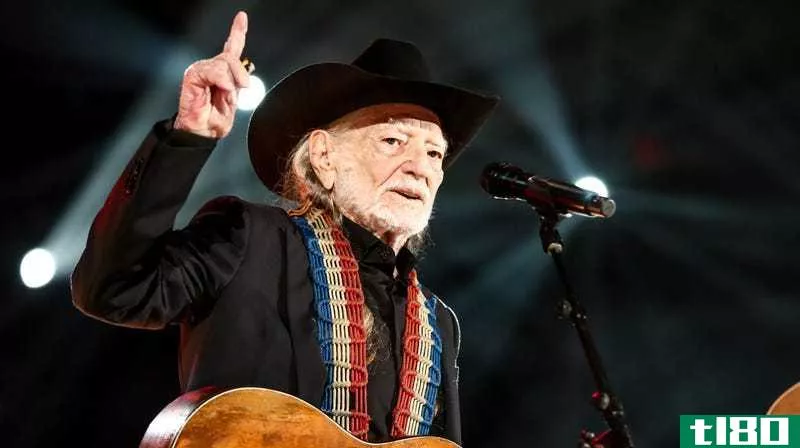 Illustration for article titled How to Watch Willie Nelson Perform Tonight During &#39;At Home With Farm Aid&#39;