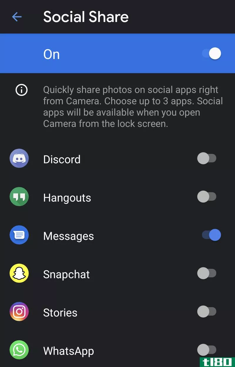 Social Share lets you choose where to automatically share photos once you’ve snapped ‘em. 