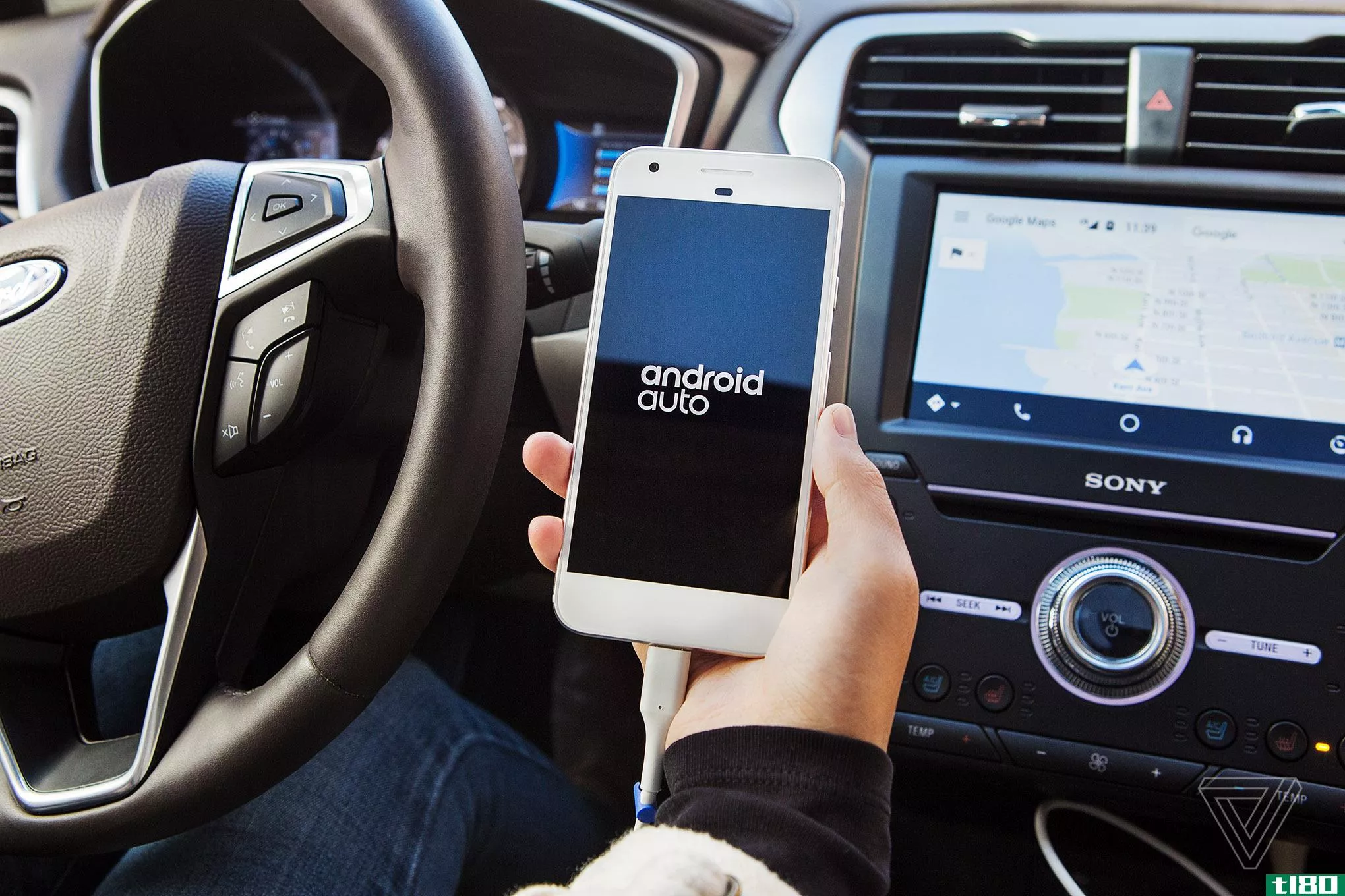 福特更新将android auto和apple carplay引入2016年的车队
