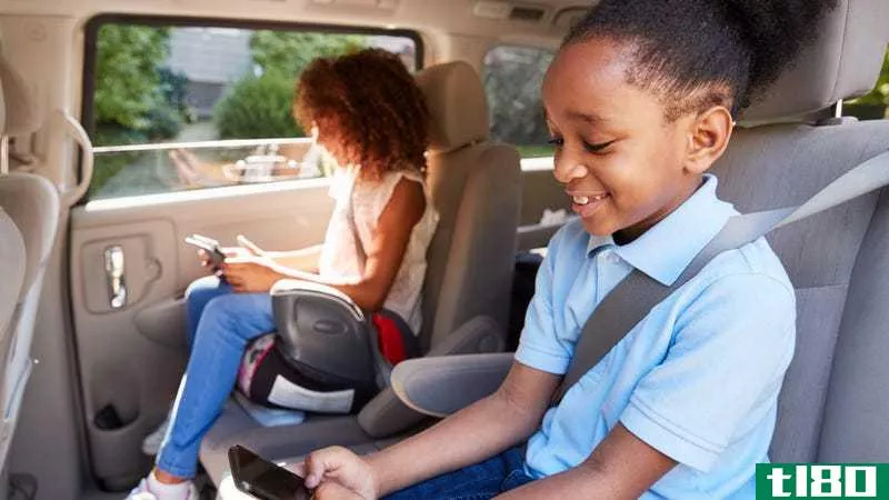 Illustration for article titled When Kids Can Stop Using a Booster or Sit in the Front Seat of the Car