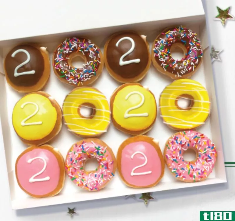 Illustration for article titled Graduates Can Get a Dozen Krispy Kreme Doughnuts Free